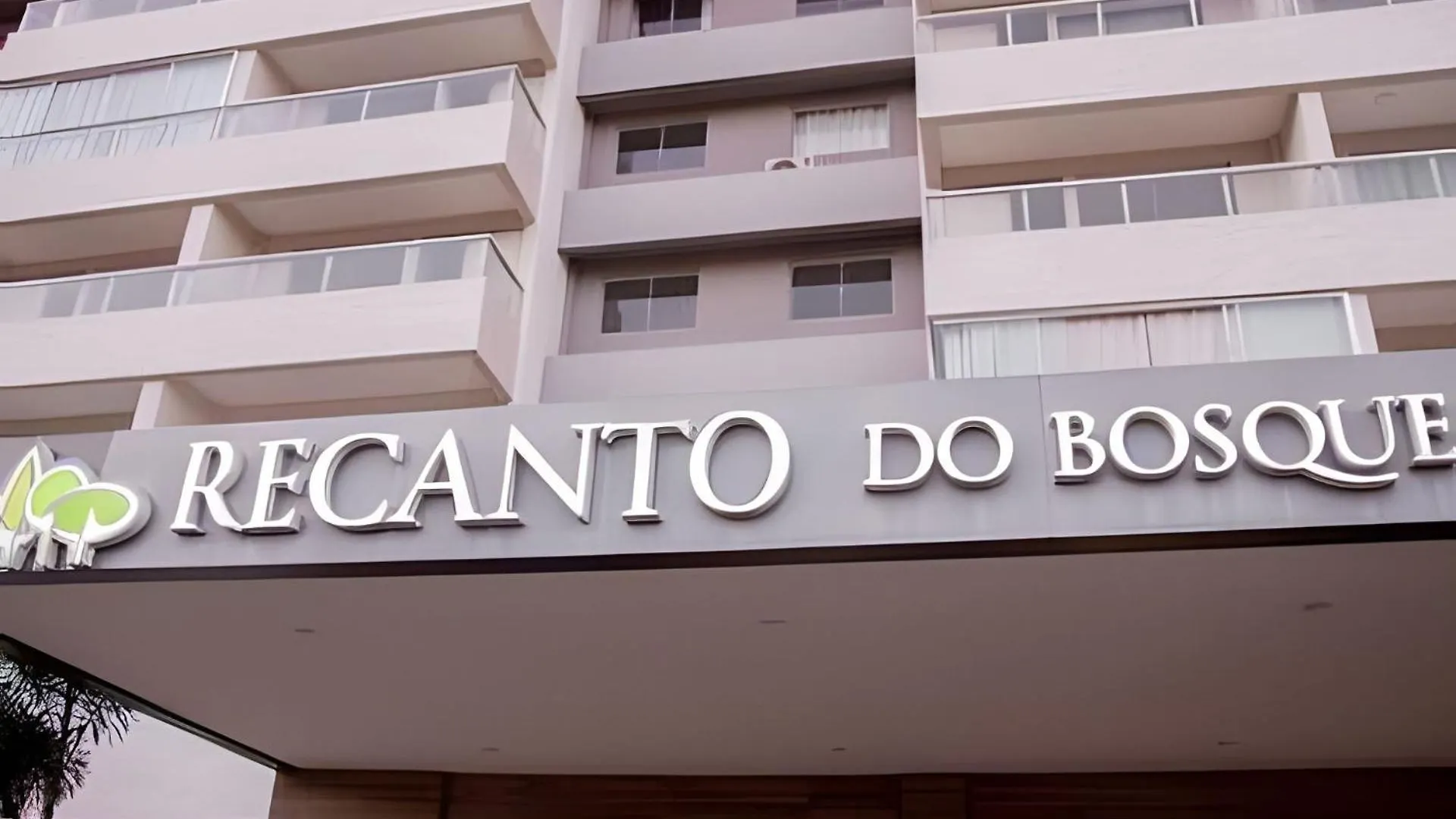 Flat Com Sacada E Linda Vista Da Cidade Caldas Novas 0*,  Brazil